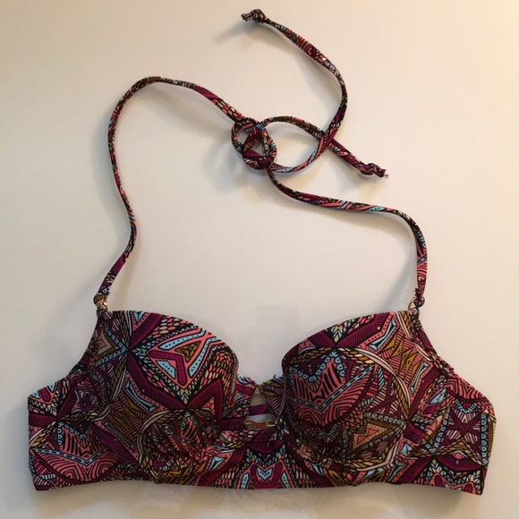 Abercrombie & Fitch Other - Abercrombie & Fitch Perfect Push-Up Bikini Top 👙